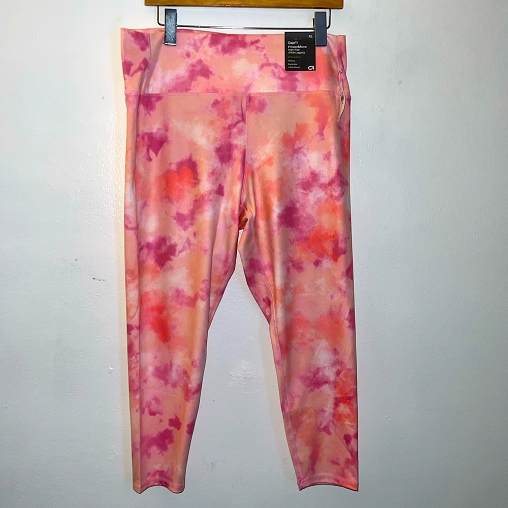 NWT Gap ankle legging in size XL. Color: pink/peach print.